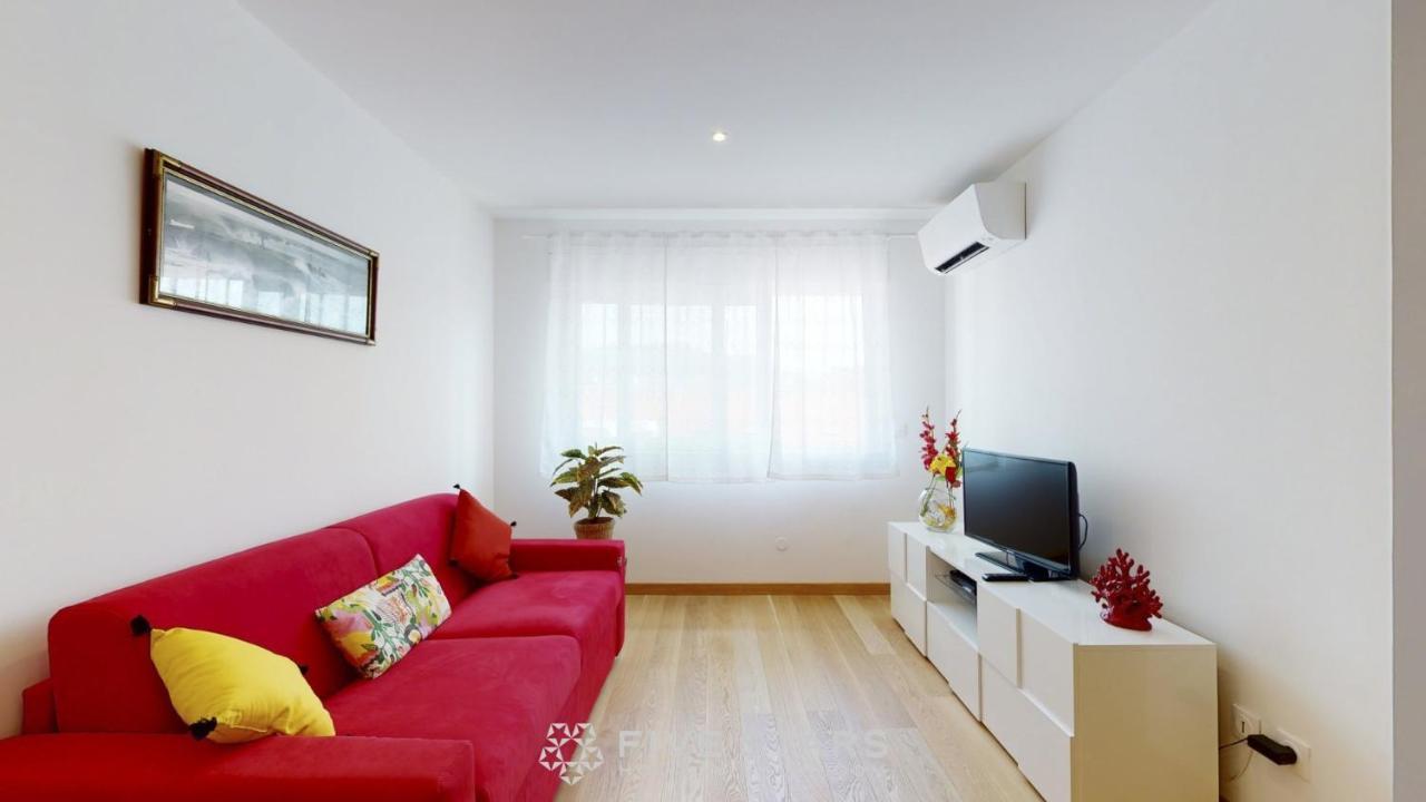Zhara Suite Five Stars Holiday House - Generale Nizza Esterno foto