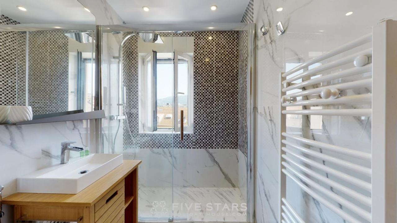 Zhara Suite Five Stars Holiday House - Generale Nizza Esterno foto